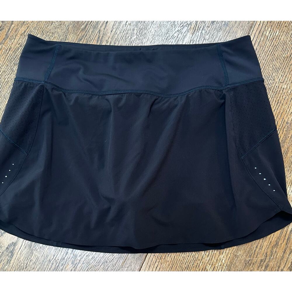 Athleta Run with it Skort in Black Sz L Active Wear Reflective Stretch